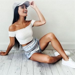 White scrunch crop top